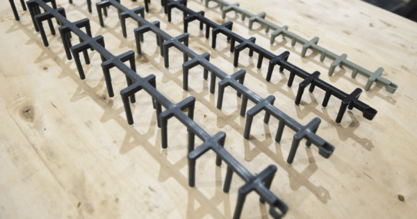 Danterr deck rail spacers in multiple sizes and colours, durable plastic reinforcement spacers for concrete formwork and reinforcing bar supports.